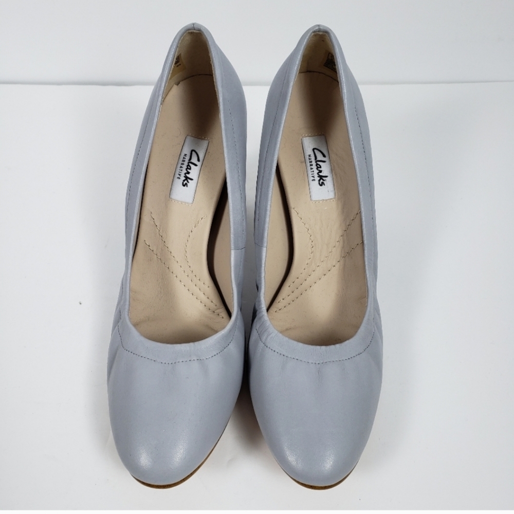 Clarks Women's Heels in Light Gray
